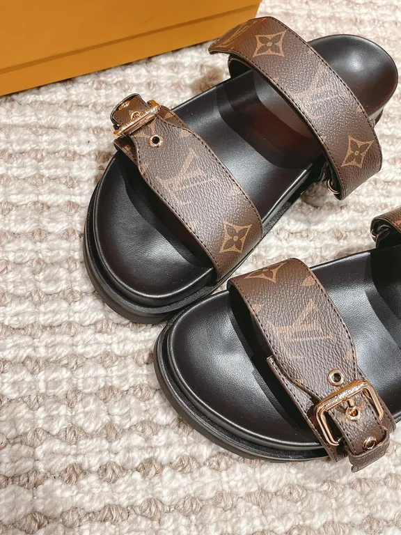 Louis Vuitton Shoe 